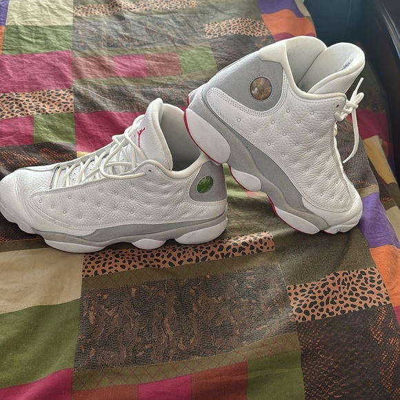 Air Jordan 13 Retro White Wolf Gray - Picture 4 of 5